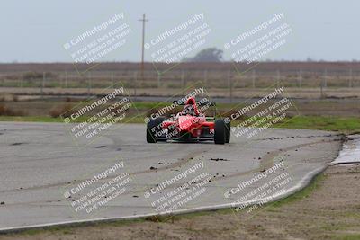 media/Jan-15-2023-CalClub SCCA (Sun) [[40bbac7715]]/Group 2/Qualifying (Sweeper)/